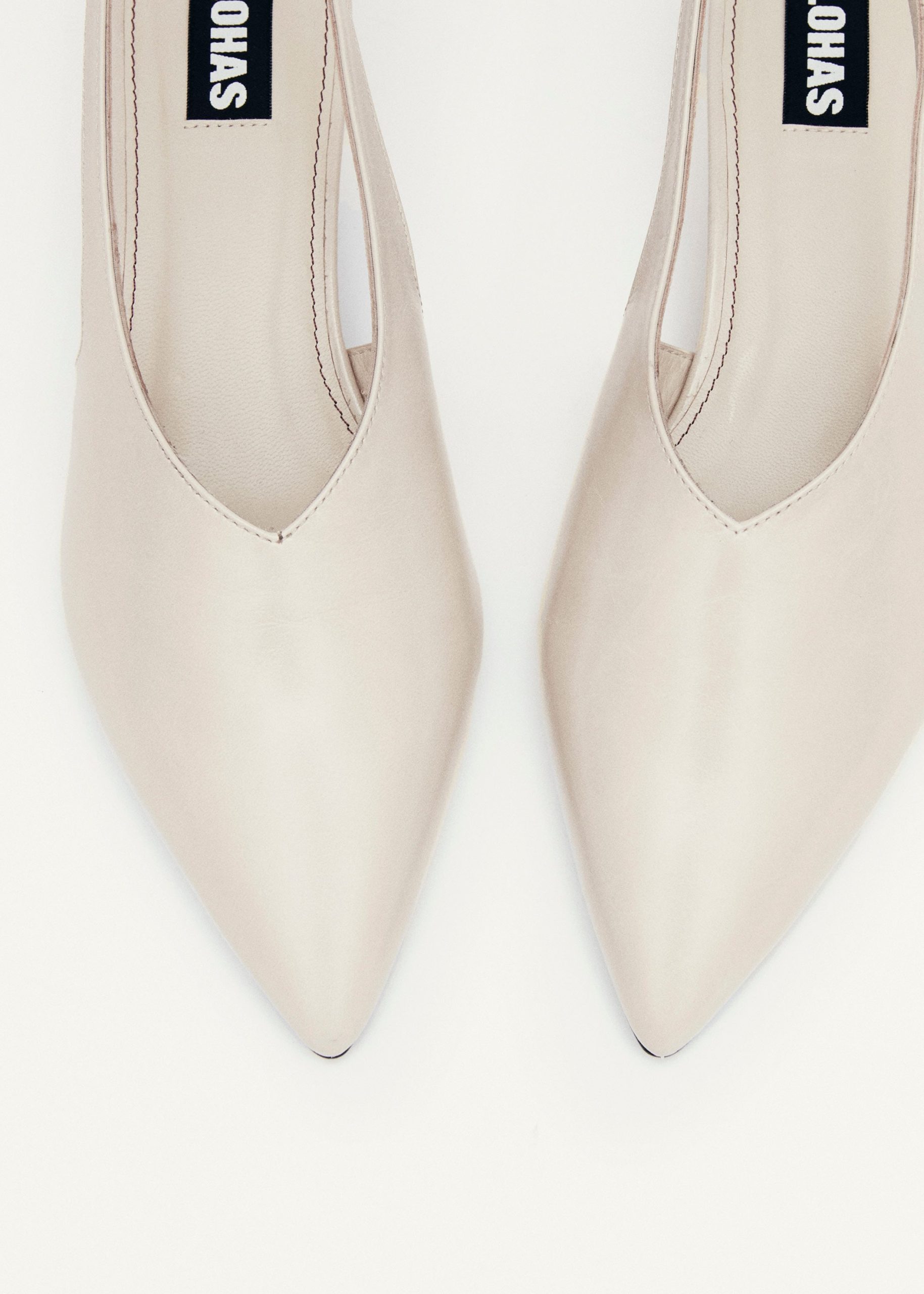 Eros Cream Leather Pumps - Image 7