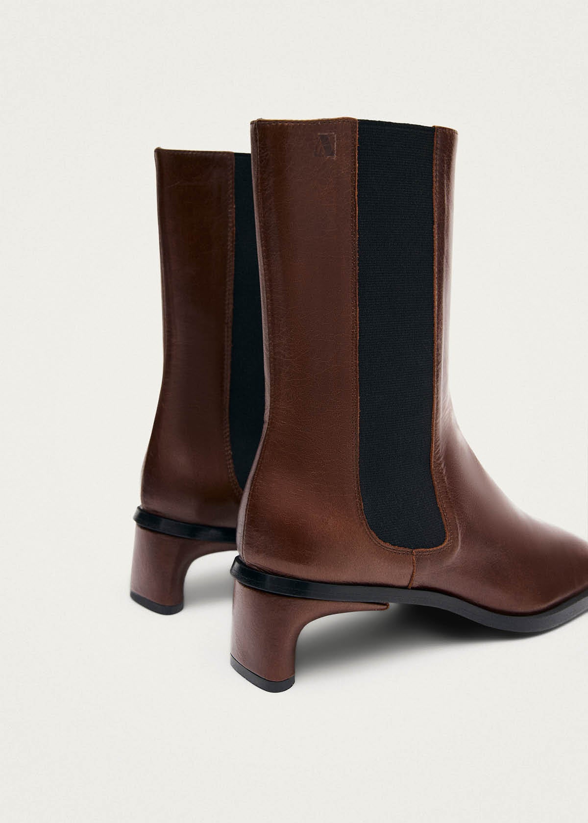 Elowen Rift Dark Chocolate Leather Boots - Image 4