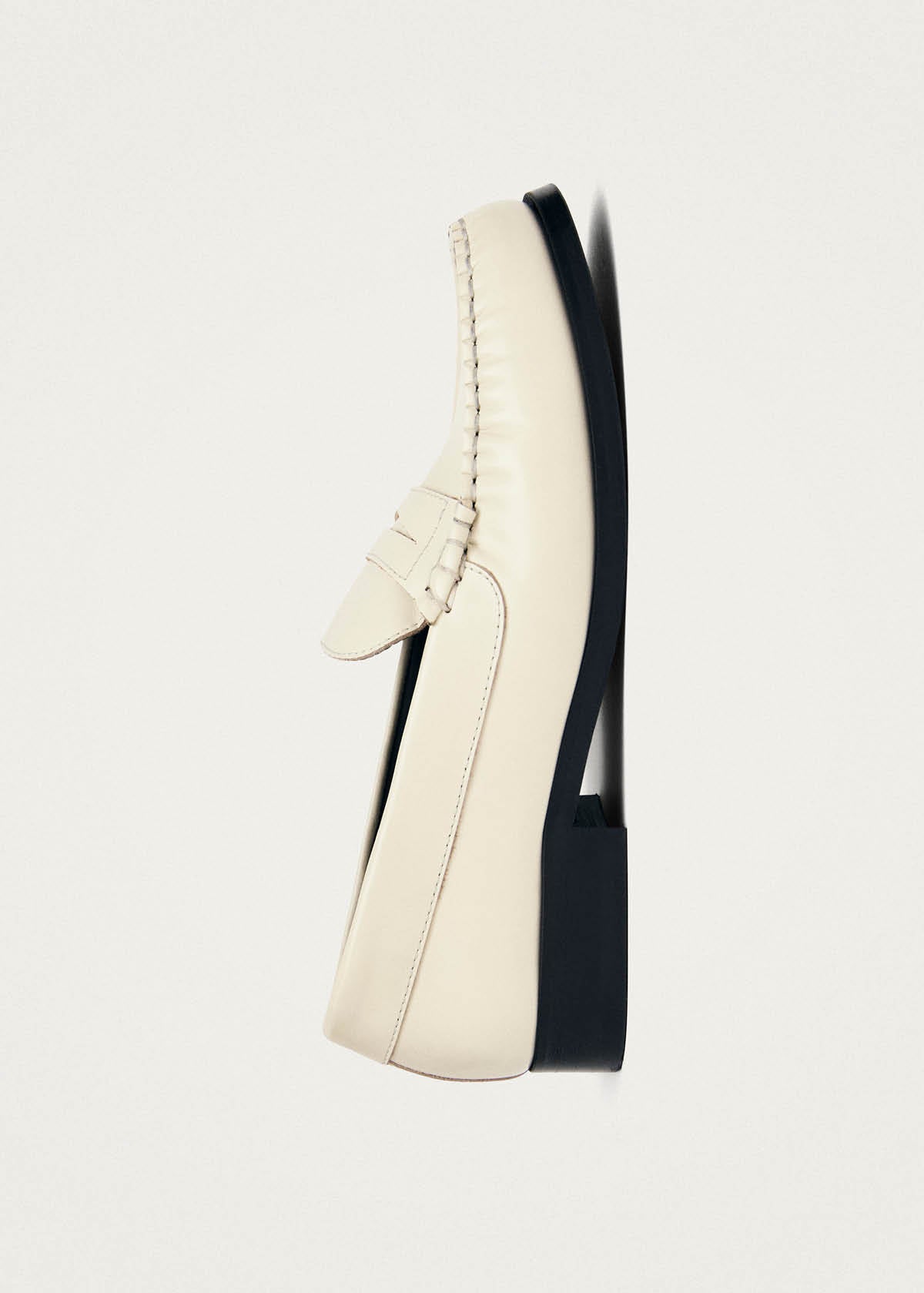 Rivet Cream Leather Loafers - Image 4