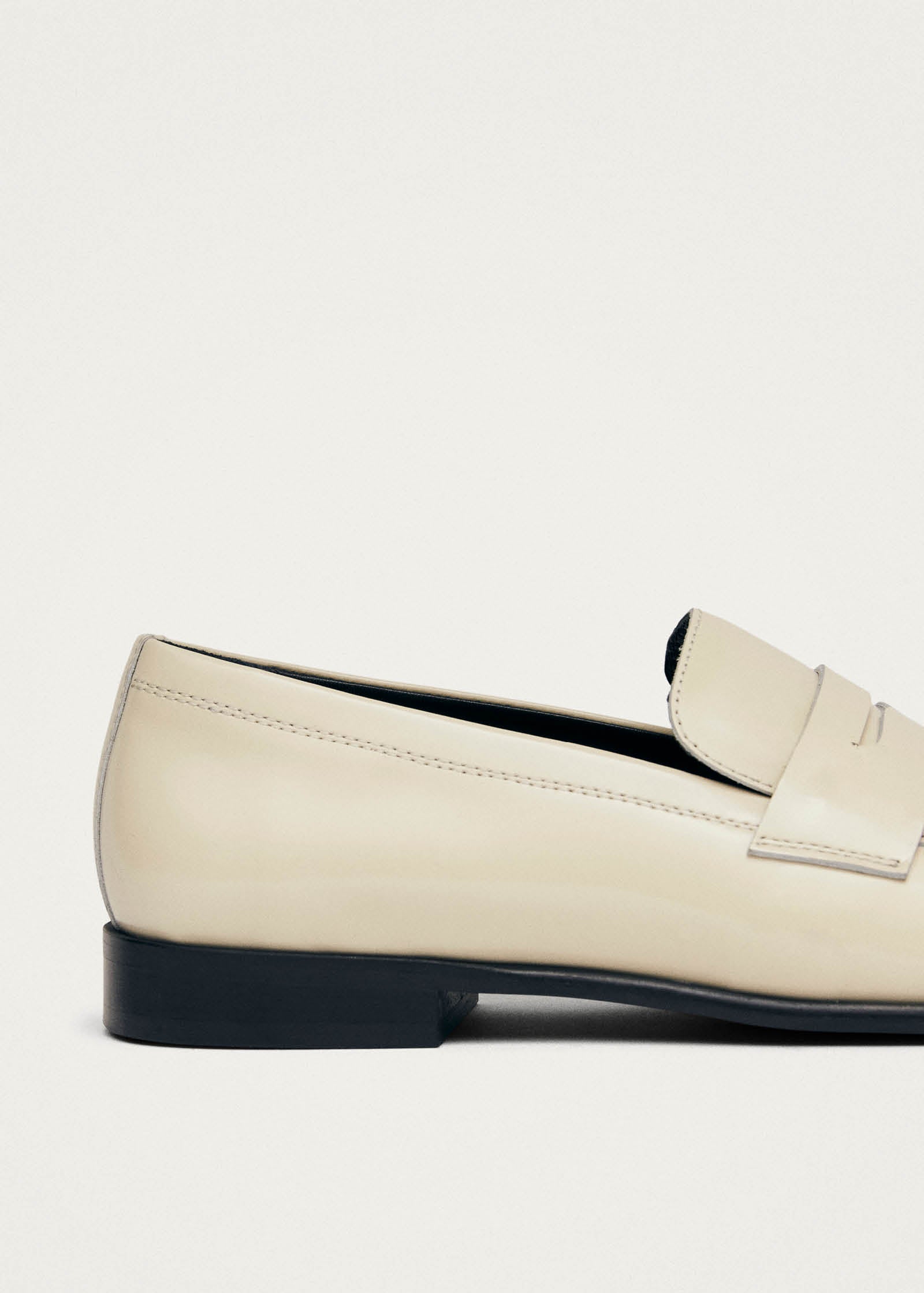 Zaha Cream Leather Loafers - Image 8
