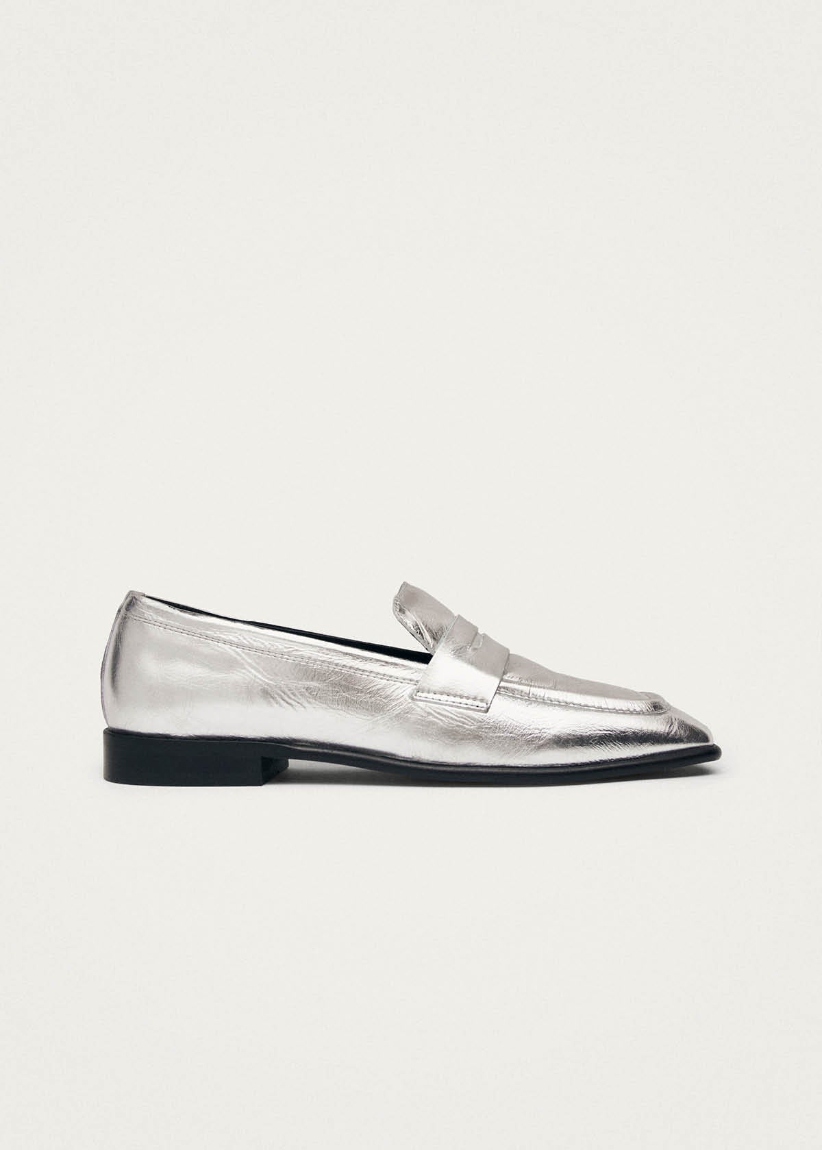 Zaha Shimmer Silver Leather Loafers